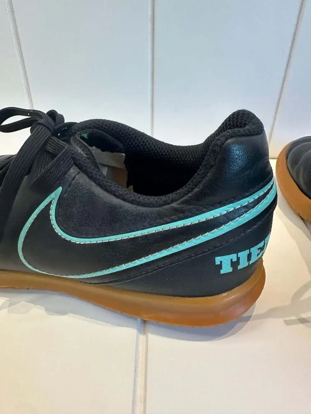 Nike TiempoX Rio III Indoor Soccer Shoes Black/Turquoise Size 3Y